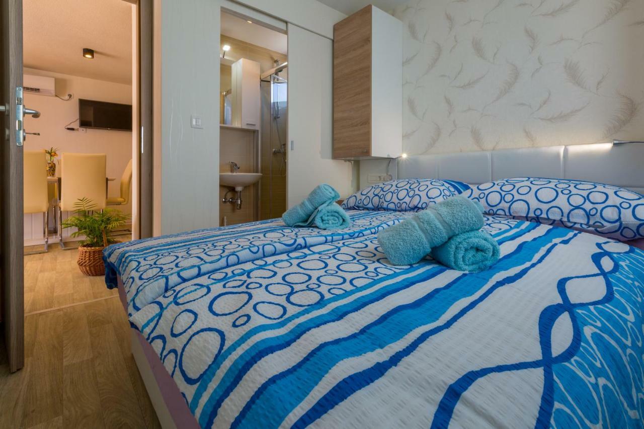 Mobile Homes Pine Tree Dobropoljana Εξωτερικό φωτογραφία
